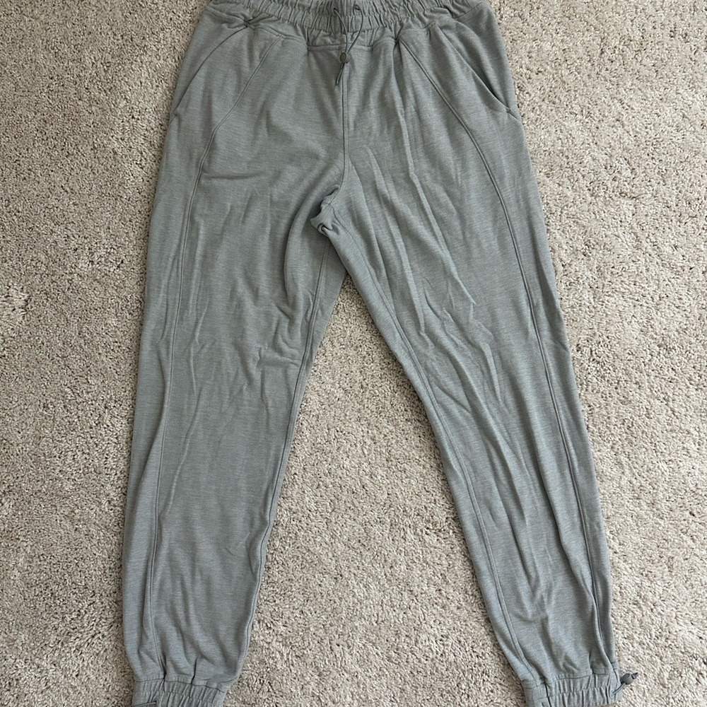 lululemon athletica light Gray Jogger